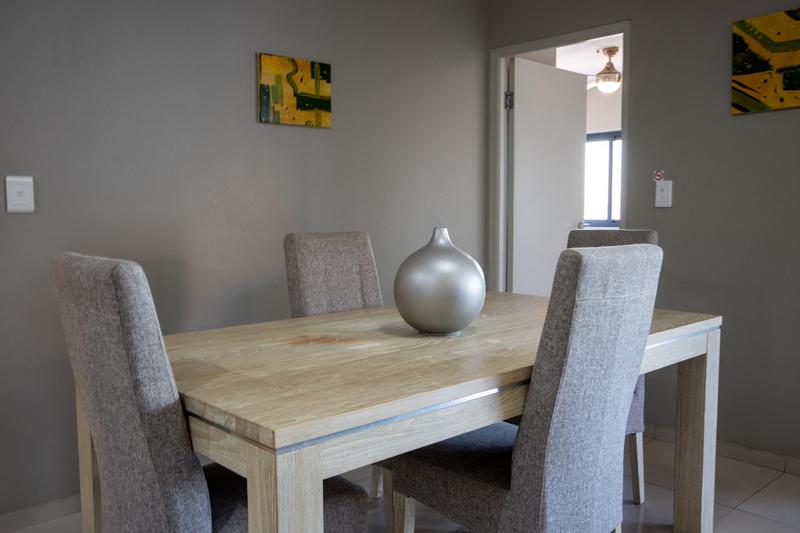 2 Bedroom Property for Sale in Bloubergstrand Western Cape